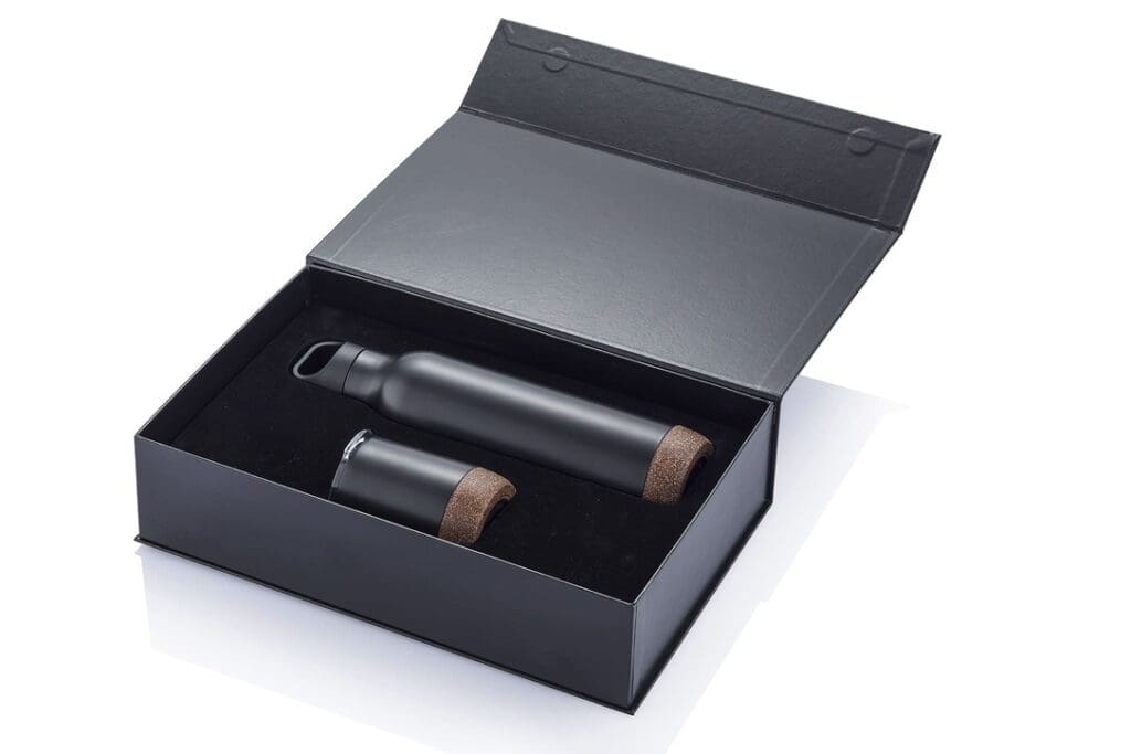 Hans Larsen Insulated Drinkware Set - Black - Image 2